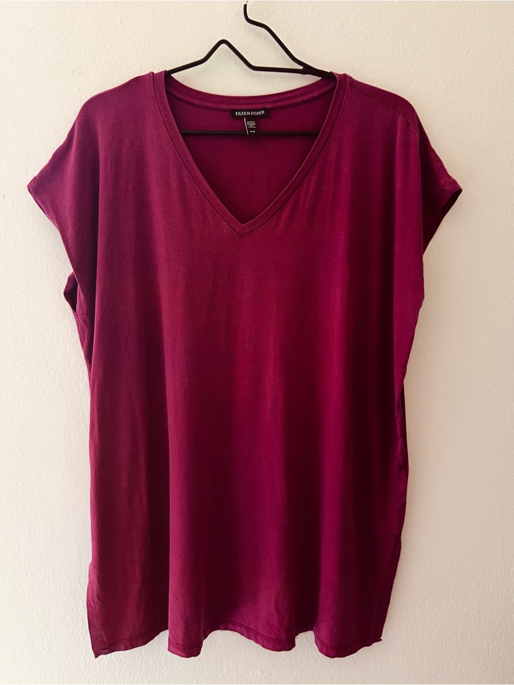 Eileen Fisher Berry Raspberry V-Neck Coastal Casual Resort Medium Organic
